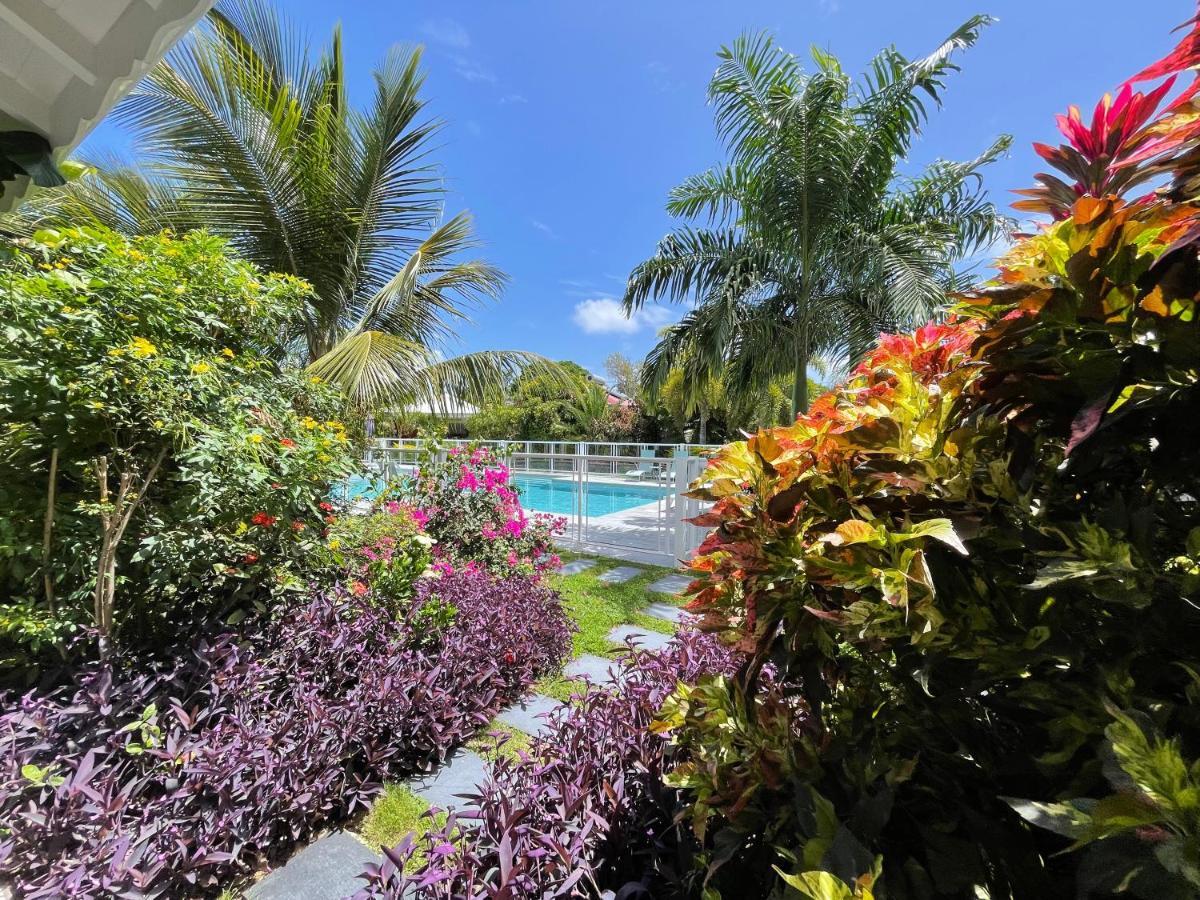 & Le Cocotel Hotel